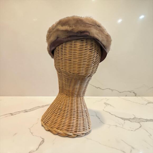 Vintage Darcel Exclusive Real Fur Hat Beige Mink Style Satin Trim Bow 23” USA main image 9